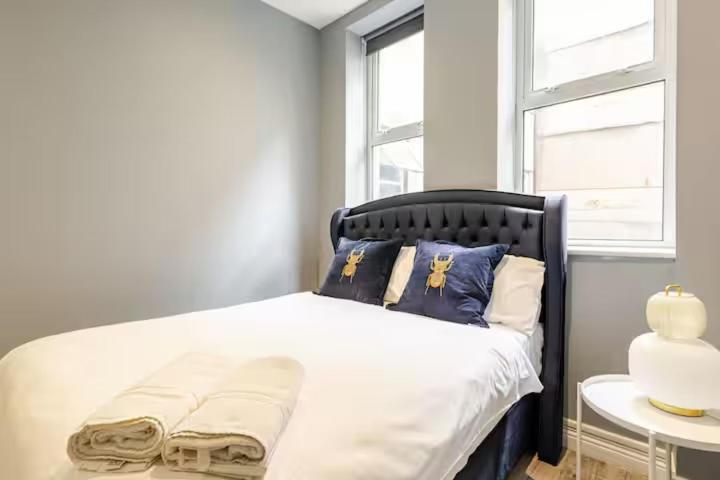 Location! Modern In Heart Of City! Apartamento *